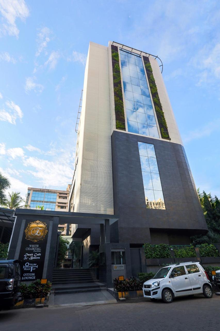 The Empresa Hotel Mumbai Bagian luar foto